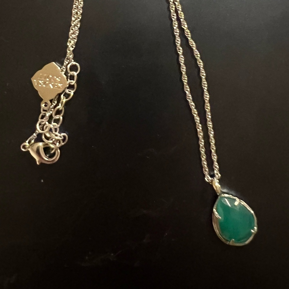 Kendra Scott Kiri gold tone necklace